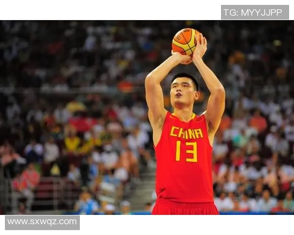 姚明当选篮球名人堂，成为首位中国籍球员入选