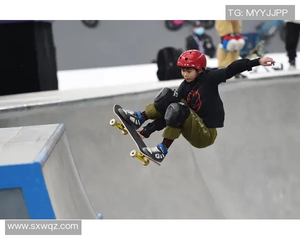 碗池滑板赛精彩回顾及评分结果分析，展现选手风采与技术水平